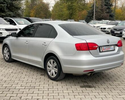 Фольксваген Джетта 2012 в Кривом Роге на Automoto.ua Серый Фольксваген Джетта, объемом двигателя 2 л и пробегом 153 тыс. км за 7700 $, фото 4 на Automoto.ua