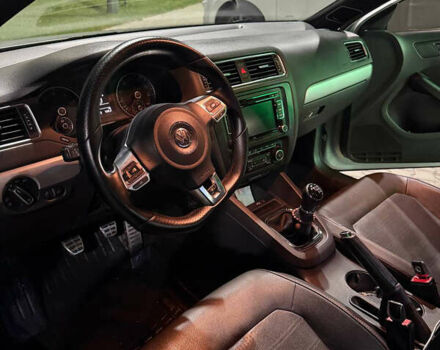 Серый Фольксваген Джетта, объемом двигателя 1.98 л и пробегом 169 тыс. км за 12400 $, фото 10 на Automoto.ua