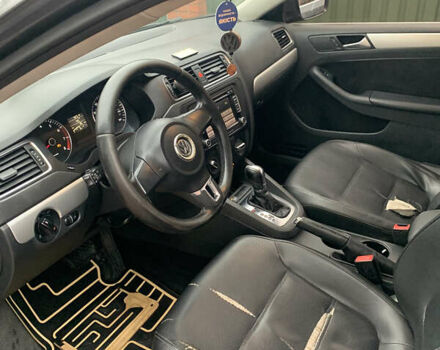 Сірий Фольксваген Джетта, об'ємом двигуна 2.5 л та пробігом 279 тис. км за 7200 $, фото 6 на Automoto.ua