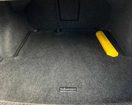 Сірий Фольксваген Джетта, об'ємом двигуна 2 л та пробігом 175 тис. км за 9999 $, фото 20 на Automoto.ua