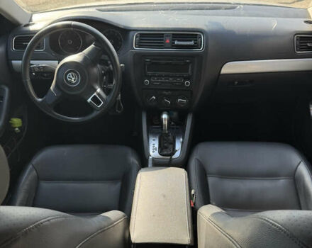 Серый Фольксваген Джетта, объемом двигателя 2.5 л и пробегом 290 тыс. км за 6500 $, фото 8 на Automoto.ua