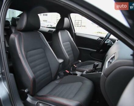 Серый Фольксваген Джетта, объемом двигателя 1.98 л и пробегом 215 тыс. км за 12200 $, фото 9 на Automoto.ua