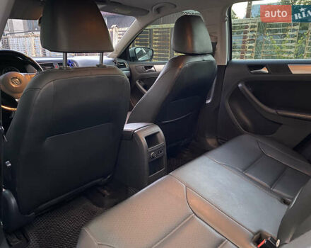 Сірий Фольксваген Джетта, об'ємом двигуна 2.5 л та пробігом 297 тис. км за 8600 $, фото 9 на Automoto.ua