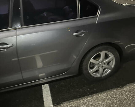 Серый Фольксваген Джетта, объемом двигателя 1.97 л и пробегом 187 тыс. км за 9900 $, фото 13 на Automoto.ua