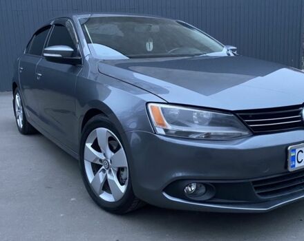 Серый Фольксваген Джетта, объемом двигателя 2.5 л и пробегом 152 тыс. км за 8800 $, фото 1 на Automoto.ua