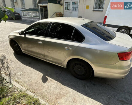 Серый Фольксваген Джетта, объемом двигателя 1.98 л и пробегом 280 тыс. км за 8400 $, фото 5 на Automoto.ua