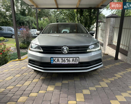 Сірий Фольксваген Джетта, об'ємом двигуна 2.48 л та пробігом 160 тис. км за 10300 $, фото 2 на Automoto.ua