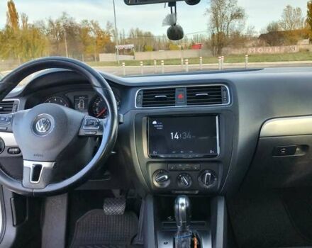 Сірий Фольксваген Джетта, об'ємом двигуна 2.5 л та пробігом 111 тис. км за 9500 $, фото 10 на Automoto.ua