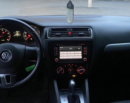 Серый Фольксваген Джетта, объемом двигателя 2.5 л и пробегом 152 тыс. км за 8800 $, фото 6 на Automoto.ua