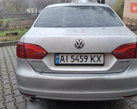 Сірий Фольксваген Джетта, об'ємом двигуна 2.5 л та пробігом 312 тис. км за 7700 $, фото 2 на Automoto.ua