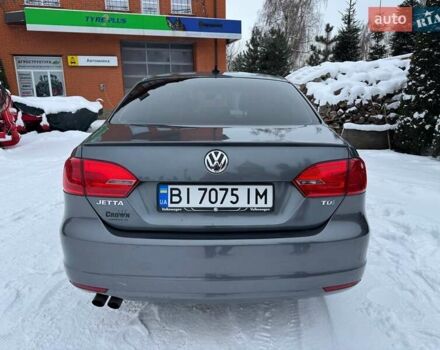 Сірий Фольксваген Джетта, об'ємом двигуна 2 л та пробігом 165 тис. км за 8000 $, фото 12 на Automoto.ua
