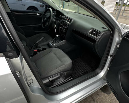 Серый Фольксваген Джетта, объемом двигателя 1.98 л и пробегом 260 тыс. км за 8200 $, фото 21 на Automoto.ua