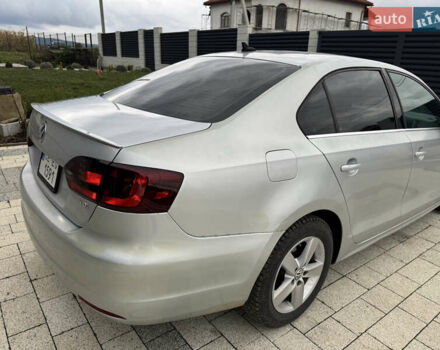 Серый Фольксваген Джетта, объемом двигателя 1.98 л и пробегом 295 тыс. км за 8000 $, фото 3 на Automoto.ua