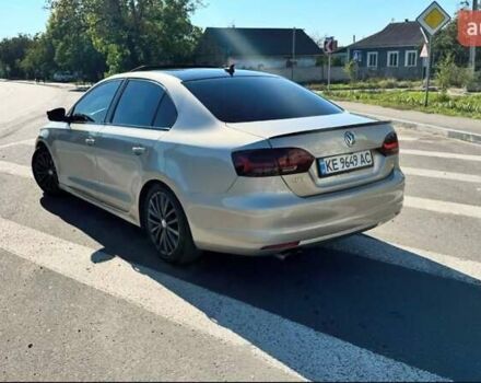 Серый Фольксваген Джетта, объемом двигателя 2.48 л и пробегом 150 тыс. км за 8800 $, фото 5 на Automoto.ua