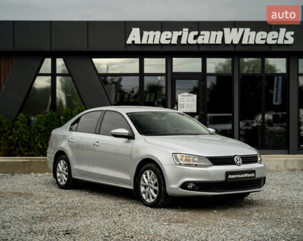 Серый Фольксваген Джетта, объемом двигателя 1.39 л и пробегом 122 тыс. км за 9900 $, фото 2 на Automoto.ua