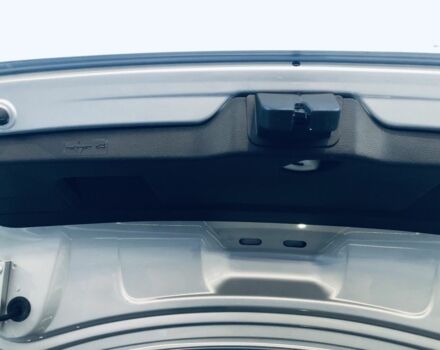 Сірий Фольксваген Джетта, об'ємом двигуна 2.5 л та пробігом 220 тис. км за 8450 $, фото 2 на Automoto.ua