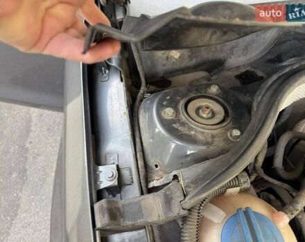 Серый Фольксваген Джетта, объемом двигателя 1.97 л и пробегом 145 тыс. км за 12000 $, фото 24 на Automoto.ua