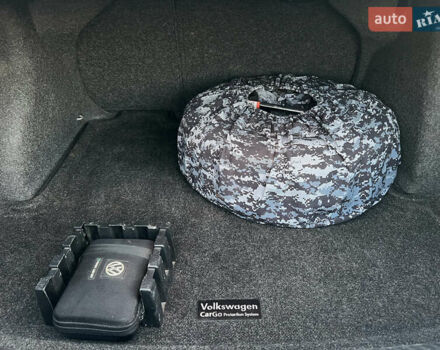 Серый Фольксваген Джетта, объемом двигателя 1.98 л и пробегом 317 тыс. км за 7400 $, фото 21 на Automoto.ua