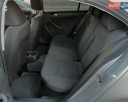 Серый Фольксваген Джетта, объемом двигателя 1.98 л и пробегом 317 тыс. км за 7400 $, фото 16 на Automoto.ua