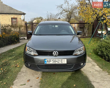 Серый Фольксваген Джетта, объемом двигателя 2.5 л и пробегом 215 тыс. км за 8500 $, фото 5 на Automoto.ua