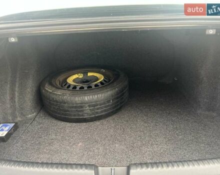 Сірий Фольксваген Джетта, об'ємом двигуна 2 л та пробігом 142 тис. км за 8000 $, фото 19 на Automoto.ua