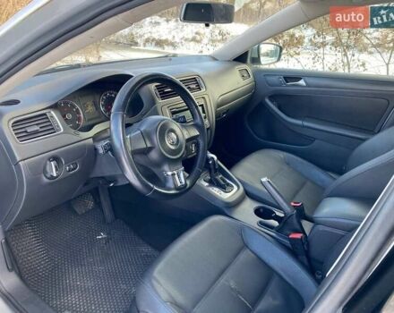 Серый Фольксваген Джетта, объемом двигателя 2.48 л и пробегом 250 тыс. км за 7000 $, фото 17 на Automoto.ua