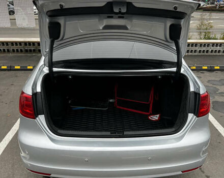 Серый Фольксваген Джетта, объемом двигателя 1.98 л и пробегом 260 тыс. км за 8200 $, фото 9 на Automoto.ua