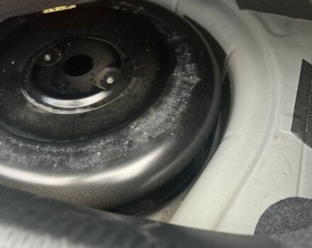 Сірий Фольксваген Джетта, об'ємом двигуна 2 л та пробігом 142 тис. км за 8000 $, фото 17 на Automoto.ua