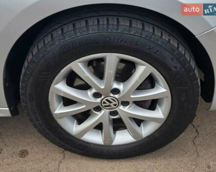 Серый Фольксваген Джетта, объемом двигателя 1.4 л и пробегом 154 тыс. км за 7600 $, фото 7 на Automoto.ua