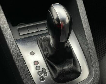 Фольксваген Джетта 2012 в Кривом Роге на Automoto.ua Серый Фольксваген Джетта, объемом двигателя 2 л и пробегом 153 тыс. км за 7700 $, фото 10 на Automoto.ua