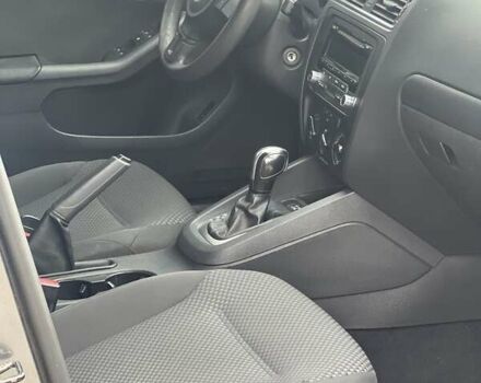 Сірий Фольксваген Джетта, об'ємом двигуна 2 л та пробігом 142 тис. км за 8000 $, фото 8 на Automoto.ua