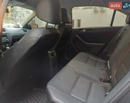 Серый Фольксваген Джетта, объемом двигателя 2.5 л и пробегом 240 тыс. км за 9000 $, фото 8 на Automoto.ua