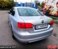 Фольксваген Джетта 2013 в Лубнах на Automoto.ua Серый Фольксваген Джетта, объемом двигателя 2 л и пробегом 260 тыс. км за 6700 $, фото 2 на Automoto.ua