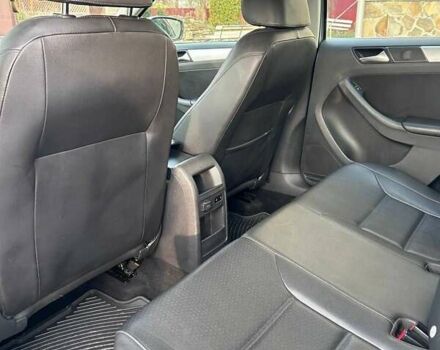 Серый Фольксваген Джетта, объемом двигателя 2.5 л и пробегом 162 тыс. км за 8500 $, фото 25 на Automoto.ua