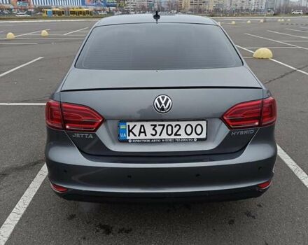 Серый Фольксваген Джетта, объемом двигателя 1.39 л и пробегом 128 тыс. км за 9500 $, фото 1 на Automoto.ua