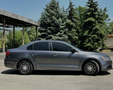 Серый Фольксваген Джетта, объемом двигателя 2 л и пробегом 318 тыс. км за 7100 $, фото 4 на Automoto.ua