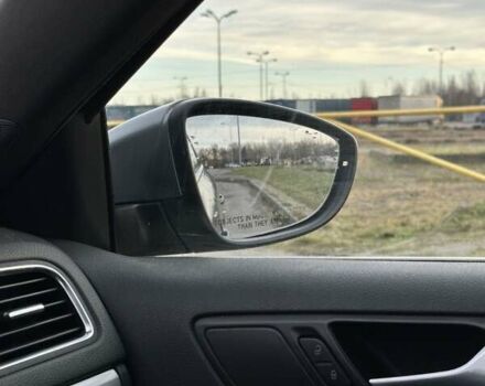 Серый Фольксваген Джетта, объемом двигателя 2 л и пробегом 167 тыс. км за 11000 $, фото 46 на Automoto.ua