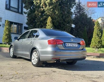 Фольксваген Джетта 2013 в Киеве на Automoto.ua Серый Фольксваген Джетта, объемом двигателя 1.8 л и пробегом 150 тыс. км за 8299 $, фото 11 на Automoto.ua