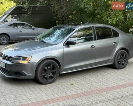 Сірий Фольксваген Джетта, об'ємом двигуна 2 л та пробігом 219 тис. км за 8000 $, фото 8 на Automoto.ua