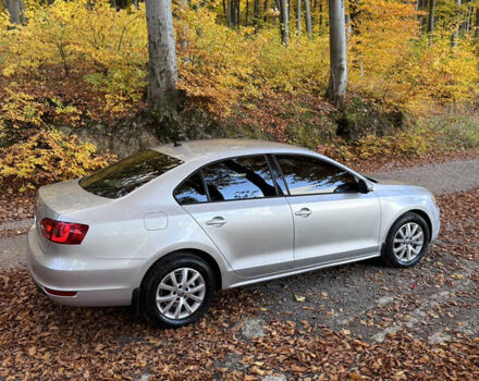 Сірий Фольксваген Джетта, об'ємом двигуна 1.39 л та пробігом 242 тис. км за 8900 $, фото 2 на Automoto.ua