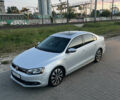 Фольксваген Джетта 2013 в Львове на Automoto.ua Серый Фольксваген Джетта, объемом двигателя 1.39 л и пробегом 290 тыс. км за 7900 $, фото 3 на Automoto.ua