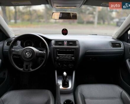 Сірий Фольксваген Джетта, об'ємом двигуна 1.8 л та пробігом 253 тис. км за 9999 $, фото 18 на Automoto.ua