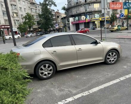 Сірий Фольксваген Джетта, об'ємом двигуна 2.48 л та пробігом 218 тис. км за 8900 $, фото 3 на Automoto.ua