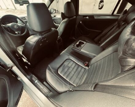 Серый Фольксваген Джетта, объемом двигателя 2.5 л и пробегом 208 тыс. км за 7999 $, фото 7 на Automoto.ua