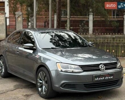 Сірий Фольксваген Джетта, об'ємом двигуна 1.8 л та пробігом 253 тис. км за 9999 $, фото 11 на Automoto.ua
