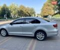 Серый Фольксваген Джетта, объемом двигателя 1.8 л и пробегом 135 тыс. км за 9000 $, фото 4 на Automoto.ua