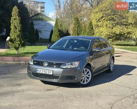 Фольксваген Джетта 2013 в Киеве на Automoto.ua Серый Фольксваген Джетта, объемом двигателя 1.8 л и пробегом 150 тыс. км за 8299 $, фото 13 на Automoto.ua