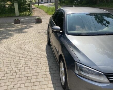 Серый Фольксваген Джетта, объемом двигателя 1.8 л и пробегом 322 тыс. км за 8200 $, фото 12 на Automoto.ua