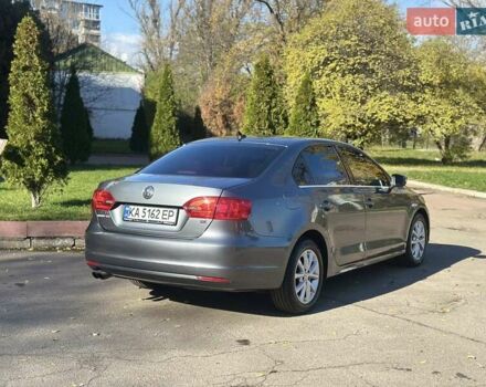 Фольксваген Джетта 2013 в Киеве на Automoto.ua Серый Фольксваген Джетта, объемом двигателя 1.8 л и пробегом 150 тыс. км за 8299 $, фото 12 на Automoto.ua