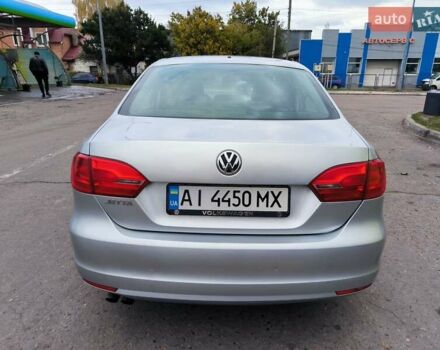 Фольксваген Джетта 2013 у Лубнах на Automoto.ua Сірий Фольксваген Джетта, об'ємом двигуна 1.98 л та пробігом 275 тис. км за 6650 $, фото 2 на Automoto.ua